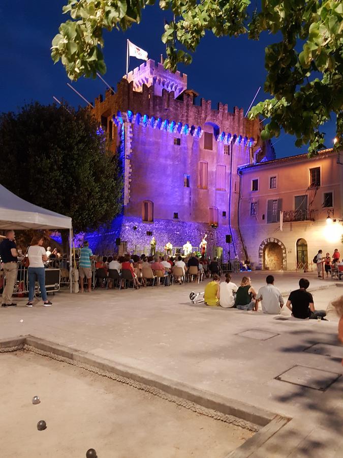 Petite Fleur D'Azur Bed and Breakfast Cagnes-sur-Mer Buitenkant foto